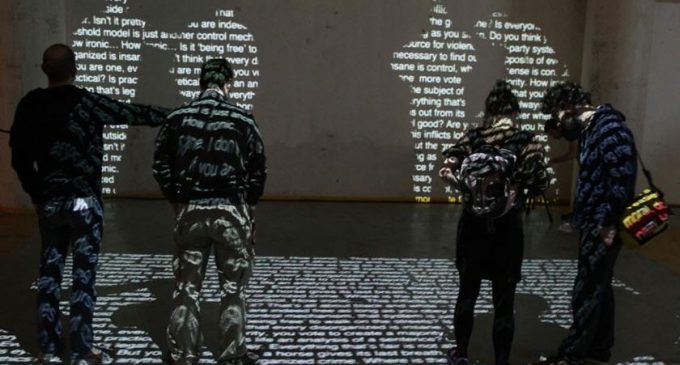 İzmir Fransız Kültür Merkezi’nde Albert Camus enstalasyonu sergisi