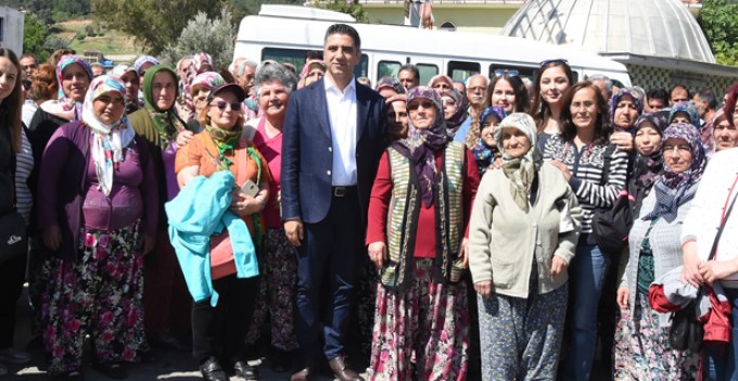 CHP'li Başkan Kayalar'dan AK Parti'li vekillere çağrı: Orada durdurdunuz, burada da durdurun