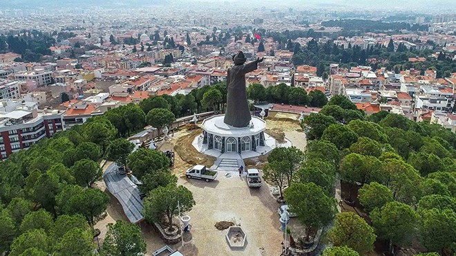 Mevlana heykeli üretici pazarını emekçi kadınlar açacak!