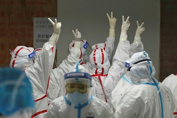 Çin yaralarını sarıyor, son dört haftada koronavirüs vakası görülmedi