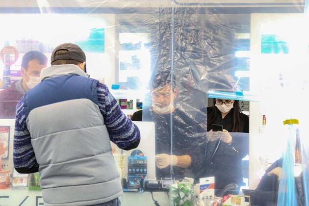 Dikkat! İzmir’de eczanelerin çalışma saatleri değişti