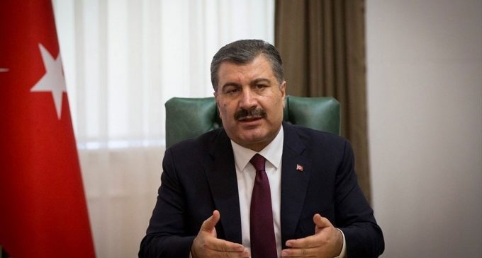 Bakan Koca açıkladı: İzmir'de korovirüsten dolayı kaç kişi yoğun bakımda?