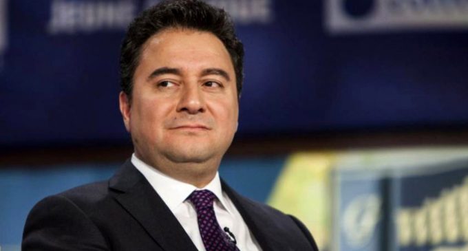 Babacan yola çıktı: DEVA Partisi’nin kuruluş dilekçesi resmen verildi. Listede İzmir'den kimler var?