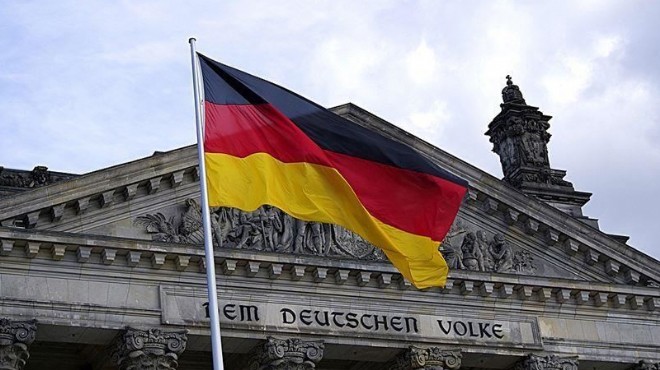 Almanya'dan göçmen çocuk kararı