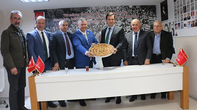 Başkan Yücel'e 'göçmen' desteği