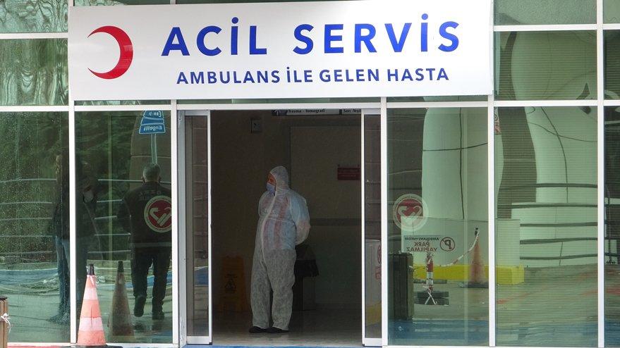 İzmir'de şaşırtan olay! Koronavirüs testi pozitif çıkan bir hasta ve doktor hastaneden kaçtı!
