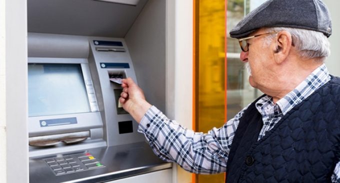 Emeklinin promosyon ödemelerinde koronavirüs değişikliği: Bankaya gidilmeyecek