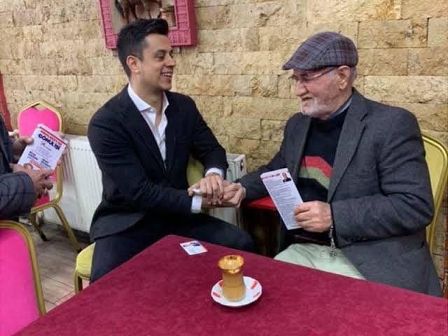 İzmir Büyükşehir'in en genç meclis üyesine korona teşhisi