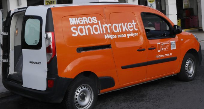 İş görüşmeleri online yapılacak: Migros internet siparişleri için bin kişiyi işe alacak