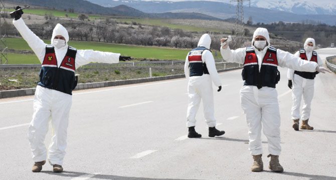 İçişleri: 18 ildeki 39 yerleşim yerinde karantina uygulanıyor