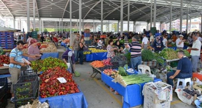 Bakandan açıklama: Pazarlarda, marketlerde meyve ve sebzeler elle seçilemeyecek