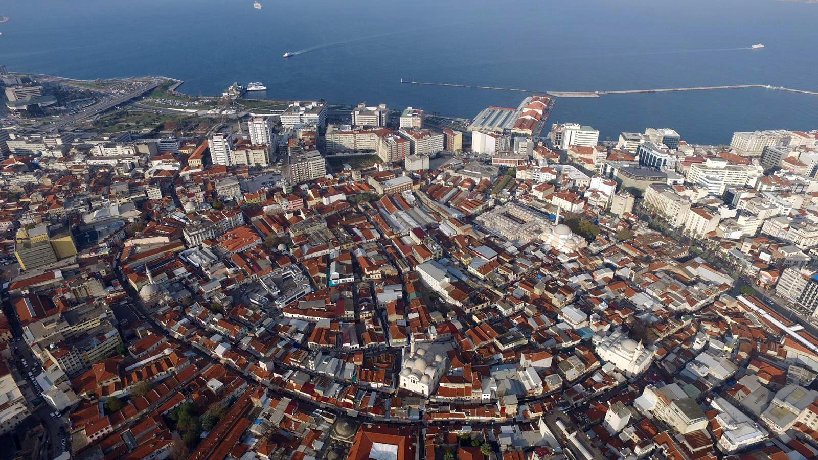 Tarihi Kemeraltı Çarşısı'na özel lojistik planı! Yaya ve araç trafiği rahatlayacak