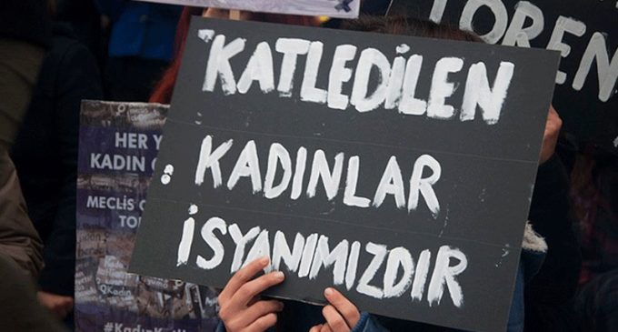 Korkulan oldu: ‘Evde kal’ çağrısının ardından 20 günde 21 kadın katledildi