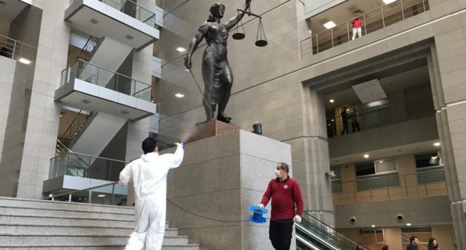 Adalet Bakanlığı’nda koronavirüs alarmı: 12 hakim ve savcı ile 55 personelin testi pozitif çıktı