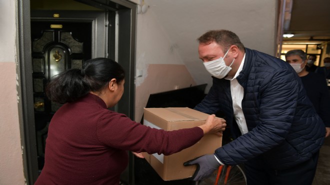 Çiğli Belediyesi’nden ihtiyaç sahibi ailelere gıda desteği