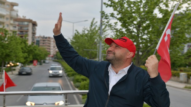 Gümrükçü’den otobüsle bayram kutlaması