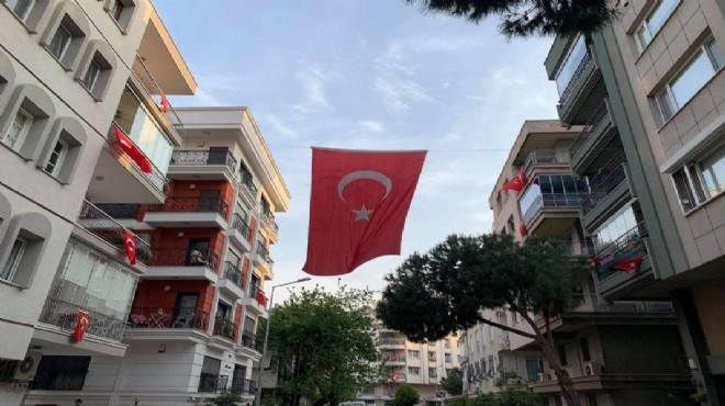 Karşıyaka'da balkonlar bayram yeri!