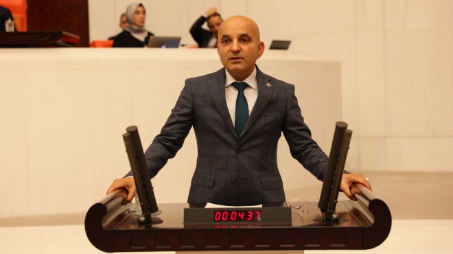 CHP’li Polat’tan İzmir’de sağlık çalışanlarına baskı iddiası!