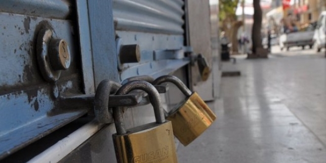 Türkiye'de koronavirüs tahribatı: ‘Bakanlık verilerine göre binlerce işyeri kapandı’