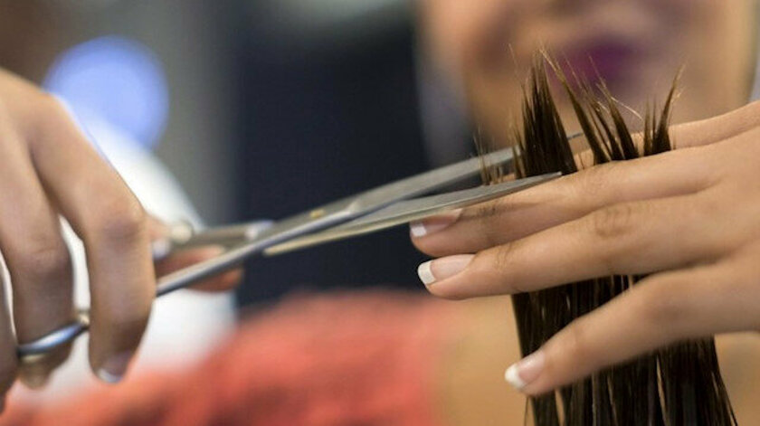 Berber, kuaför ve oteller için alınan tedbirler esniyor: 'Saat başı 2 müşteri alacak şekilde çalışabilir'