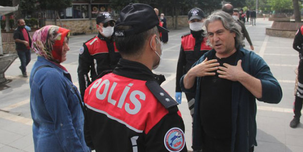 Maske takmayı reddeden vatandaş: Bu virüs bir siyonist oyunu; bu milleti boş şeylerle uğraştırmayın