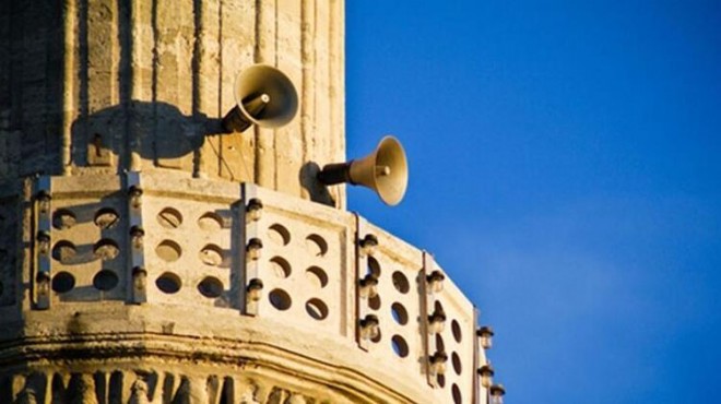 Çav Bella'nın ardından Müslüm Gürses. Camiden 