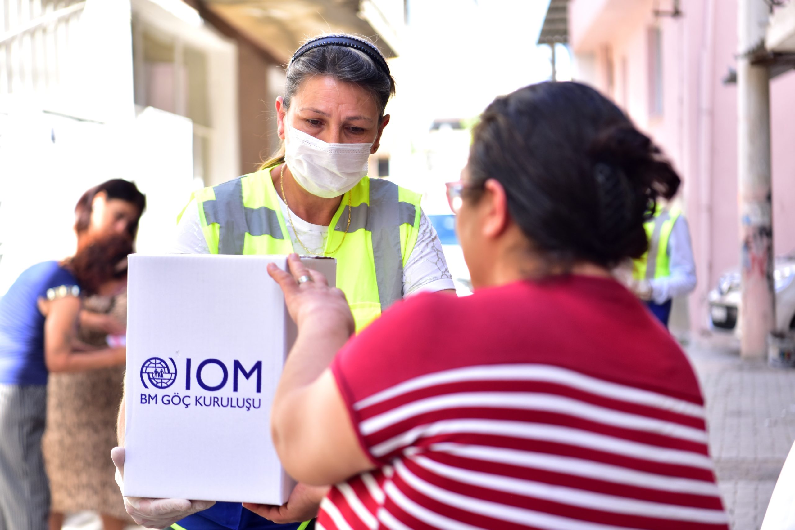 Dünya’nın desteği Bornova’da