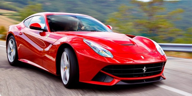 Sosyal yardım parasına kimler talip? 'Ferrari’si, Mercedes’i olanlar bin lira için başvurdu!