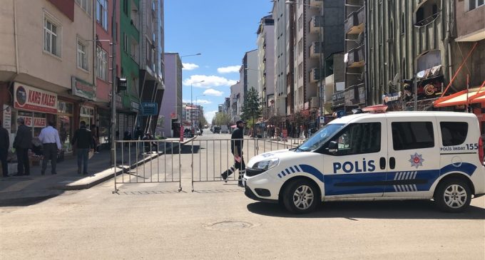 Koronavirüsü yenen hasta yemek daveti verdi. Kentteki vaka sayısı yeniden arttı