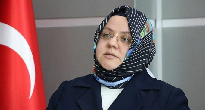 Bakan Selçuk, 'Gündüzlü Bakım Merkezleri'nin açılış tarihini açıkladı