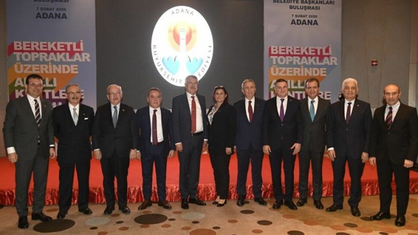 CHP'li 11 başkan: Ekonomik normalleşme için kaynak yaratmaya çalışıyoruz