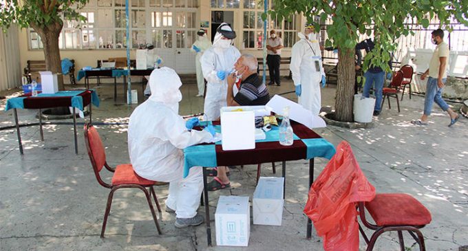 İzmir'de gözler Küner Mahallesi’nde.. Vaka sayısındaki artış korkutuyor!