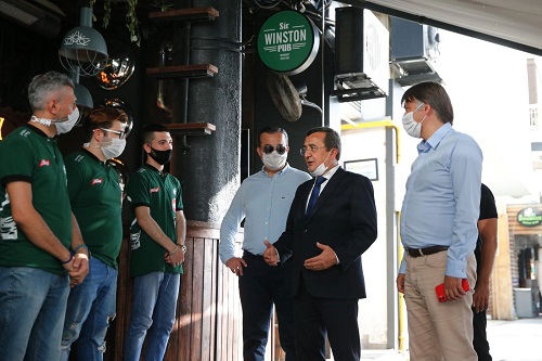 Batur'dan Konak esnafına büyük destek: Üç ay daha uzatıldı