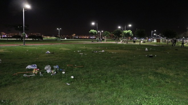 İzmir'e yakışmayan görüntüler, hafta sonundan geriye çöpler kaldı!