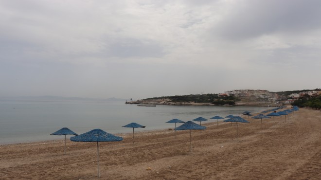 Karaburun'da plajlara sosyal mesafe ayarı