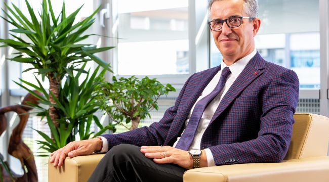 Başkan Arda'dan belediye önündeki eyleme suç duyurusu: 