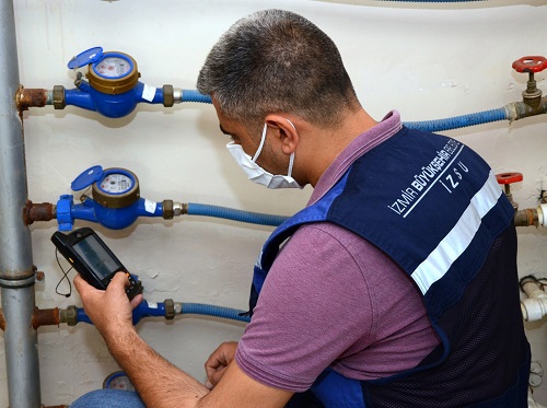 Su faturaları da normalleşiyor, İZSU sayaç okumalarına tekrar başladı