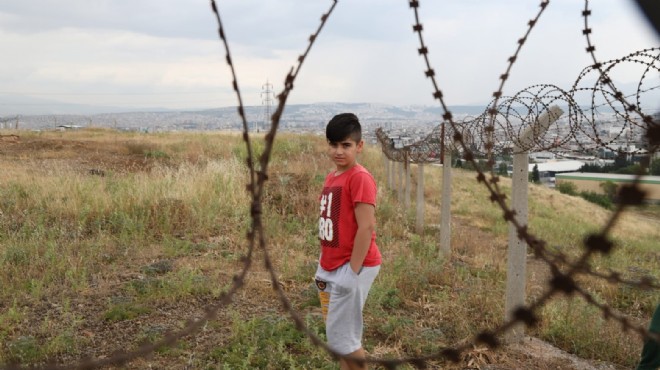 İzmir'in Çernobili'nde korkutan tablo: Çocuklar oyun oynuyor, hayvan otlatılıyor!