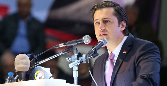 Yücel’den AK Parti ve MHP’ye sert yanıt: 'Nedir sizin İzmir ile bitmeyen hesabınız?'