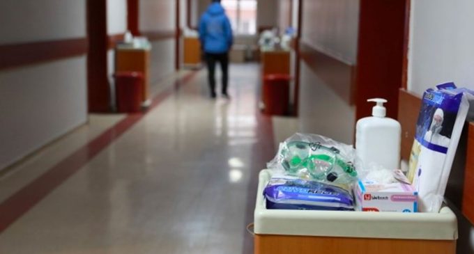 Sağlıkçılara ekipman dağıtımı durduruldu: Kendi cebinizden karşılayın