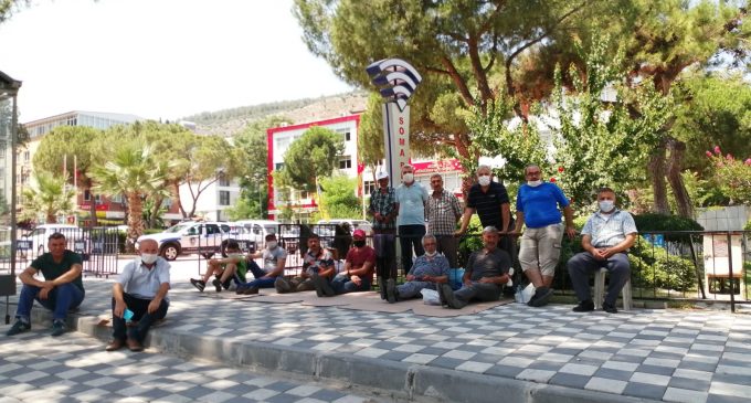 Soma’daki maden işçileri oturma eylemi başlattı