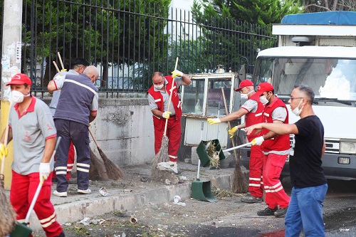 Bayraklı'da köşe bucak temizlik!
