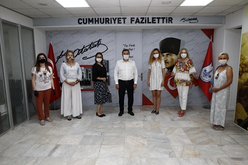 Konak'ta can dostlar için iş birliği!