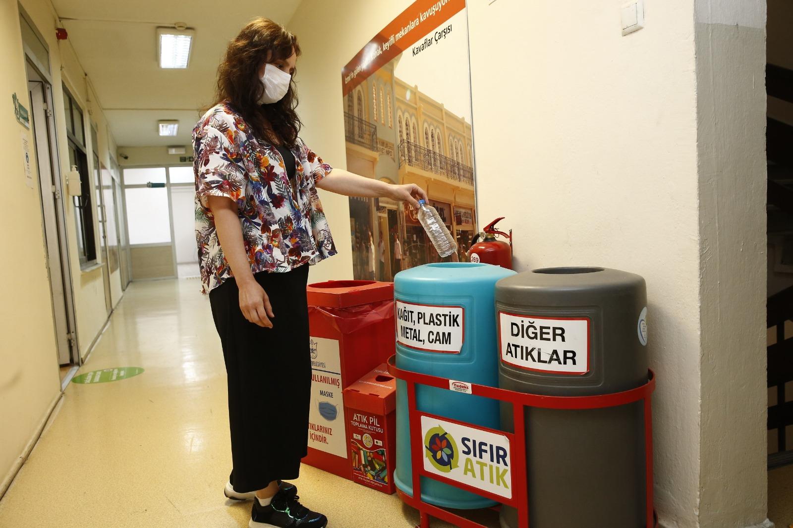 Konak Belediyesi ‘Sıfır Atık Belgesi’ aldı