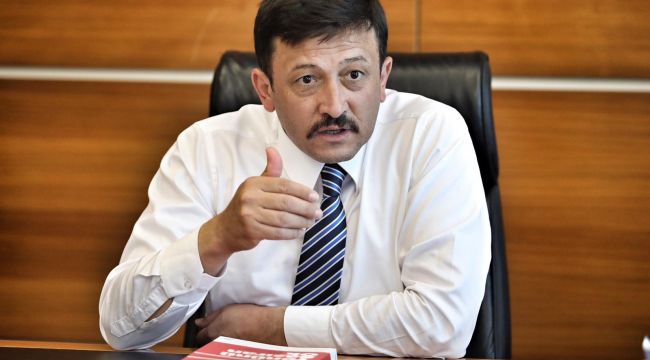 Ak Partili Hamza Dağ renklerle kavgasını sürdürüyor: 'Renkleri ve gökkuşağını kirlettiler'