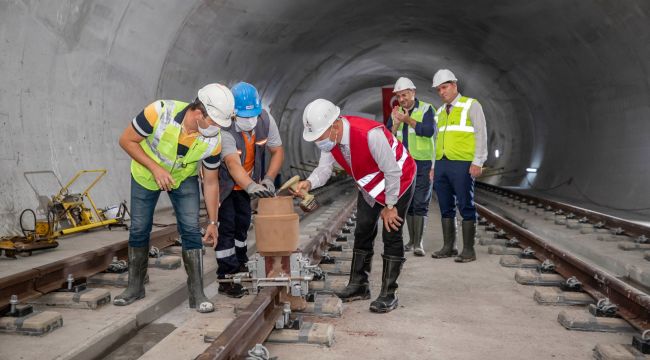 Narlıdere Metrosu'na adım adım! Raylara ilk kaynak Soyer'den!