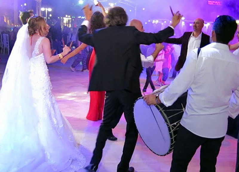 60 yaş üstü için 'düğüne gitmeyin' uyarısı!