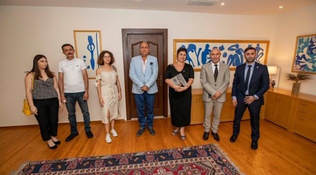 Dünya Gençlik Konseyi'nden Başkan Soyer'e ziyaret