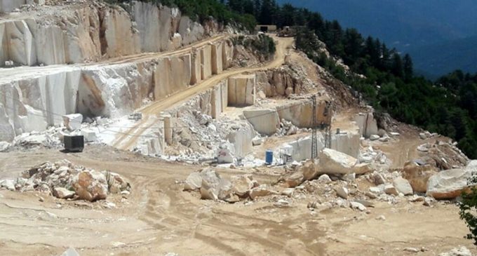 İzmir’de 'taş ocağı' talanına devam: 85 yıl patlayıcılarla faaliyet sürdürecek