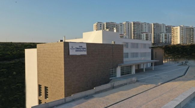 İzmir Tınaztepe Üniversitesi öğrencilerini bekliyor